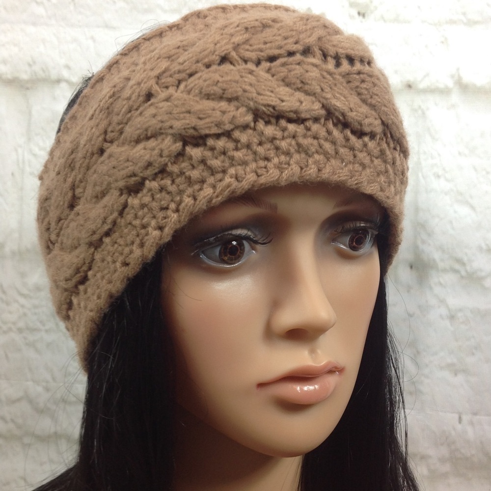 NWOT Cable knit Pom Pom Beanie & Crocheted Earband - Picture 4 of 5
